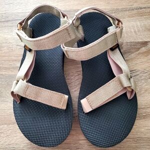 Teva Women's Midform Universal Sandals, 7, Metallic Champagne